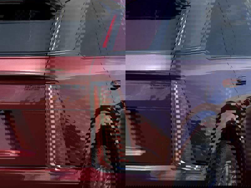 New 2025 Cadillac Escalade IQ Sport 2 w/ LPO, ONYX Package image 32