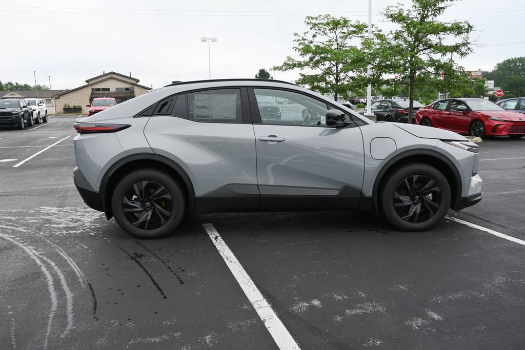 New 2026 Toyota C-HR AWD/4WD image 10