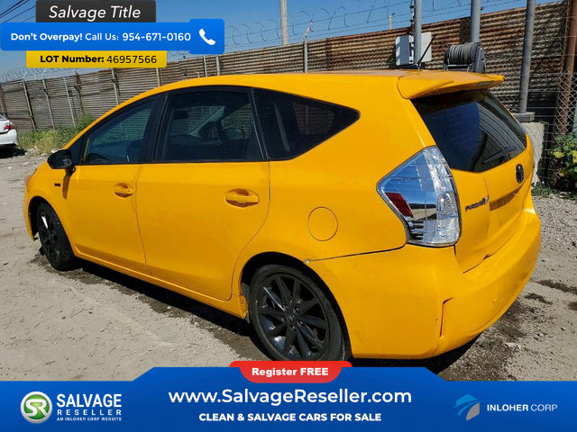 Used 2014 Toyota Prius V Five image 3