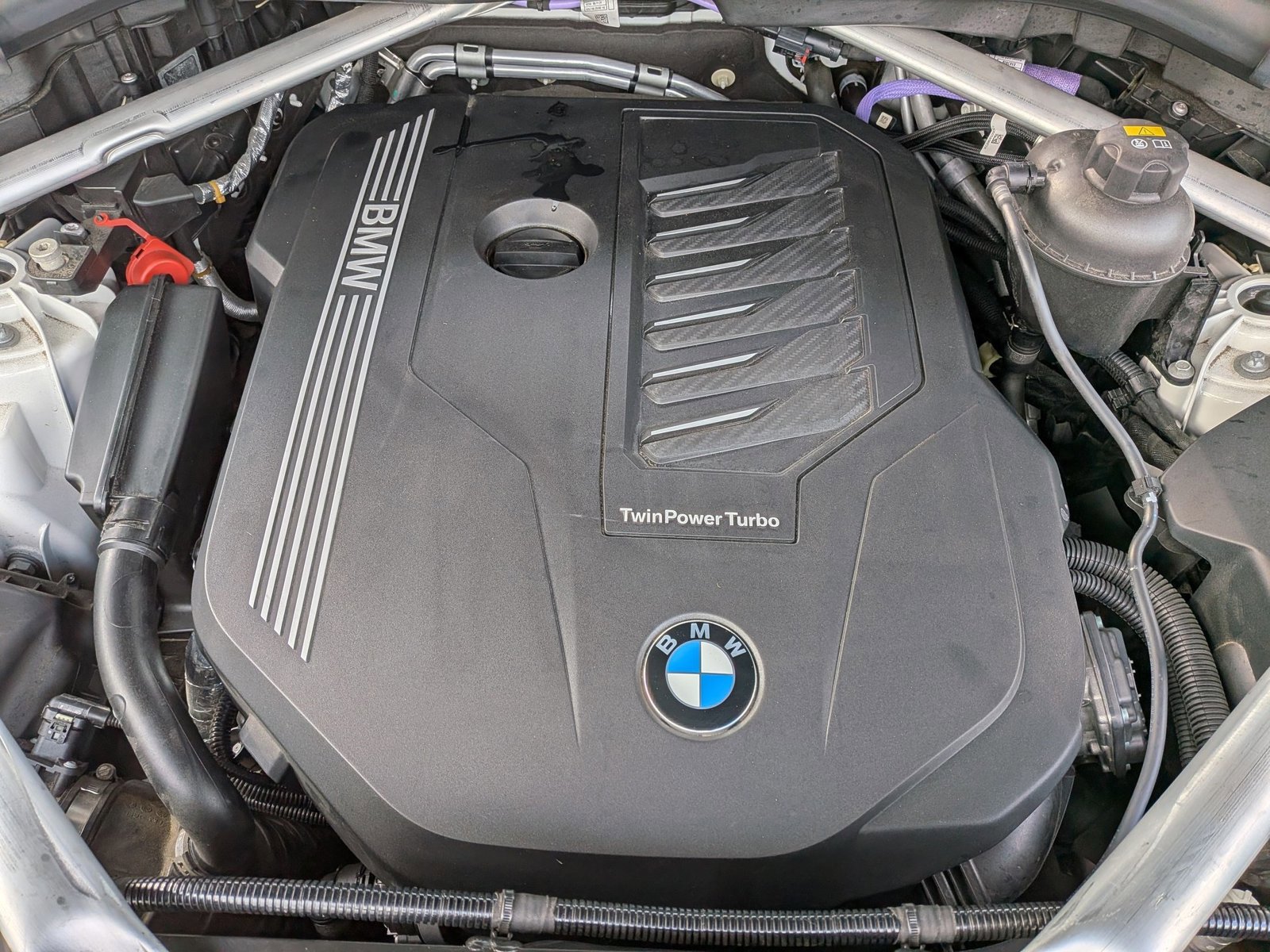 Used 2022 BMW X5 xDrive40i w/ Parking Assistance Package image 23