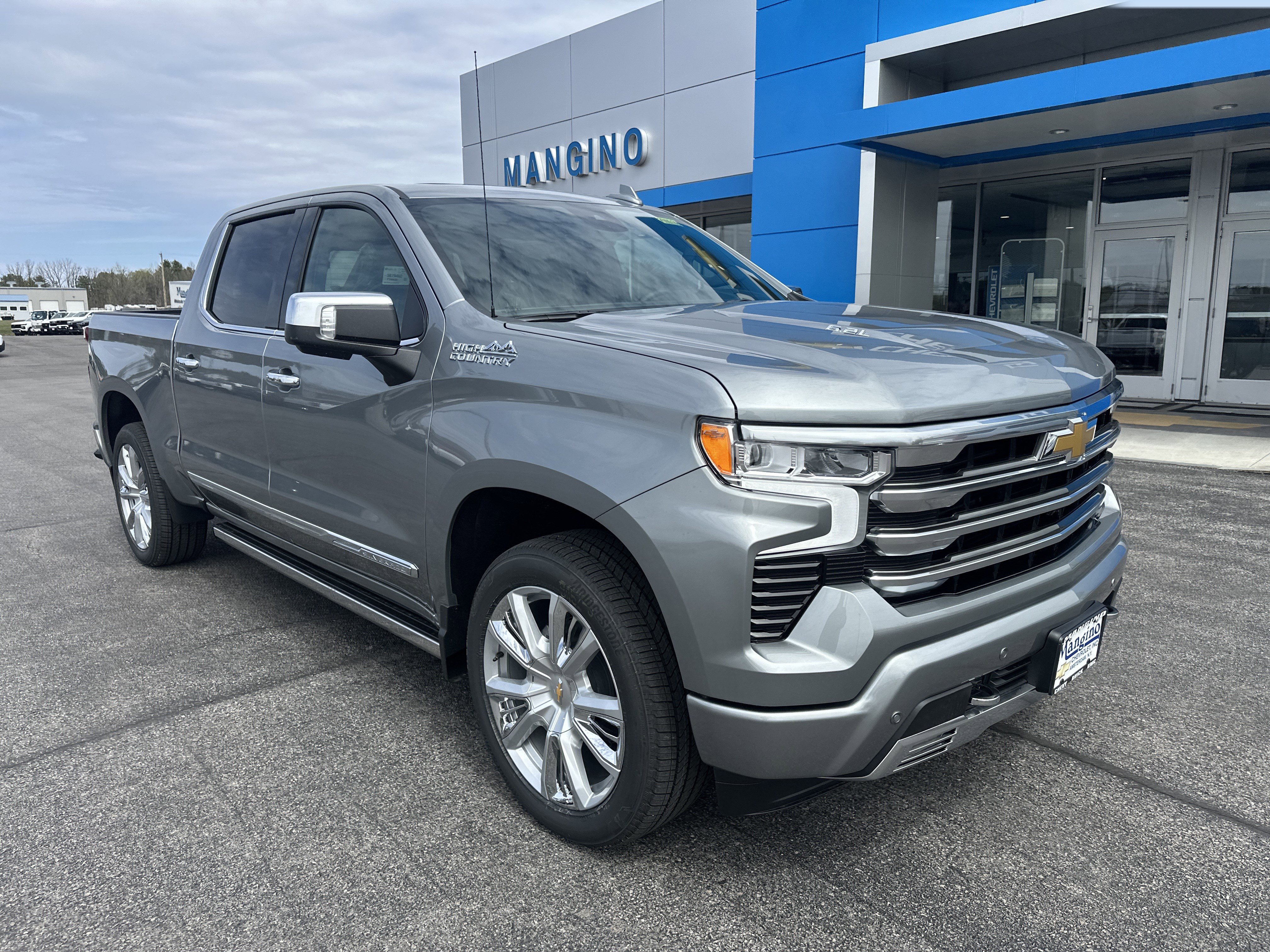 New 2026 Chevrolet Silverado 1500 High Country AWD/4WD image 2