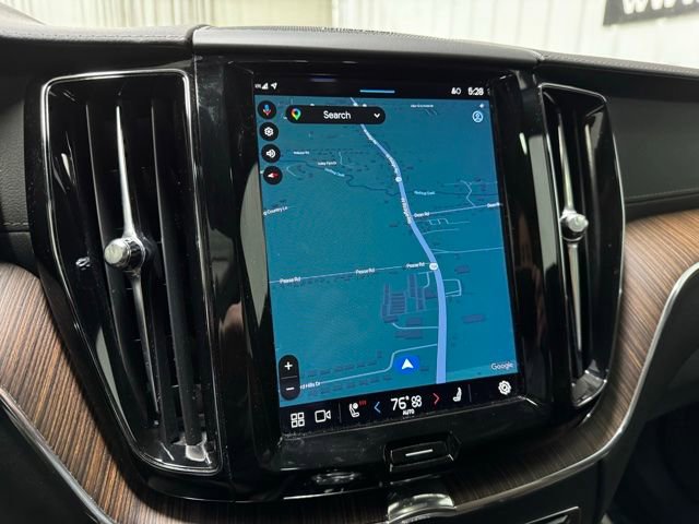 Used 2022 Volvo XC60 B6 Inscription w/ Advanced Package image 17