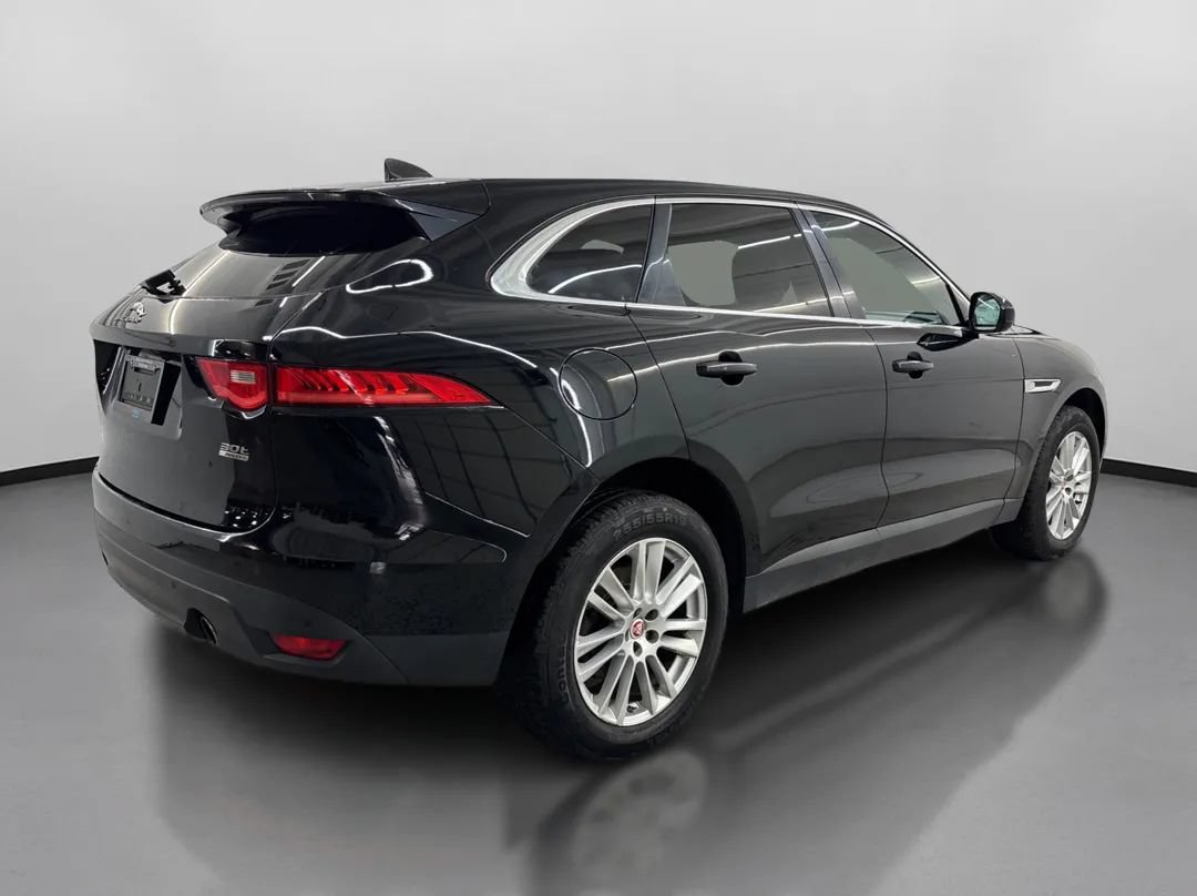 Used 2020 Jaguar F-PACE Prestige AWD/4WD image 10
