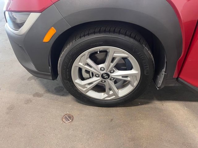 Used 2022 Hyundai Kona SEL w/ Convenience Package image 29