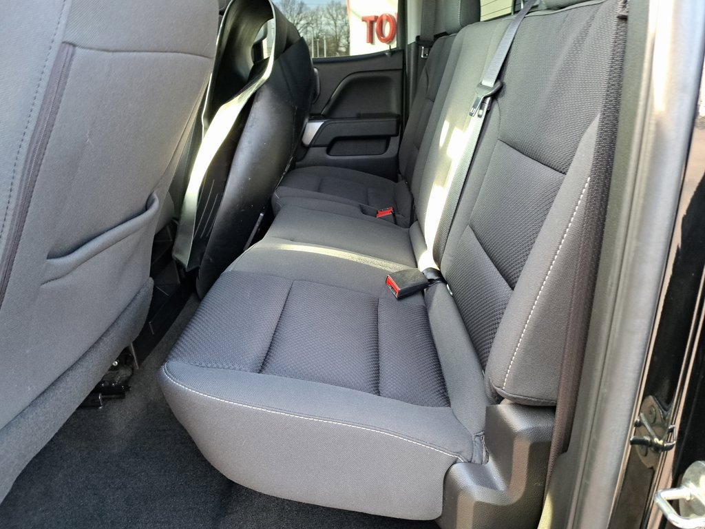 Used 2018 Chevrolet Silverado 1500 LT w/ All Star Edition image 28