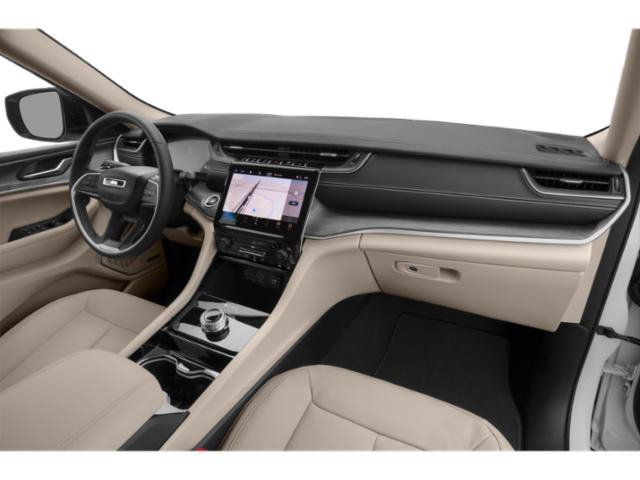 Used 2022 Jeep Grand Cherokee L Limited AWD/4WD image 18