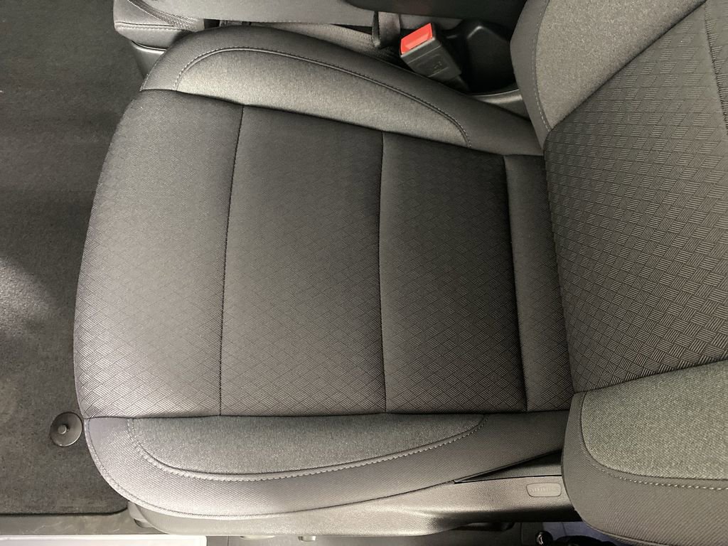 Certified 2025 GMC Sierra 1500 SLE w/ Preferred Package image 25