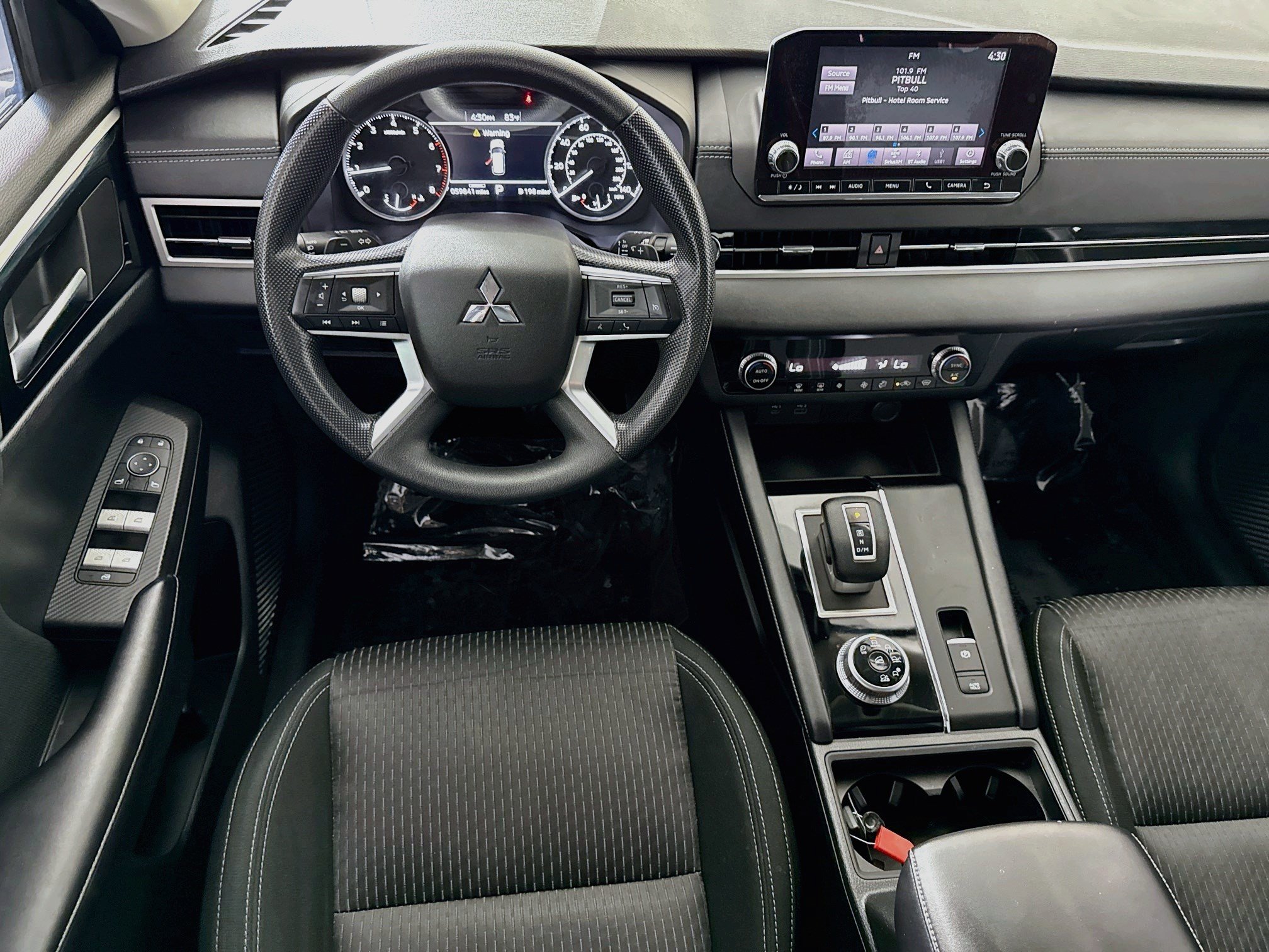 Used 2022 Mitsubishi Outlander ES AWD/4WD image 17