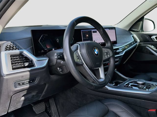 Used 2024 BMW X7 xDrive40i AWD/4WD image 9