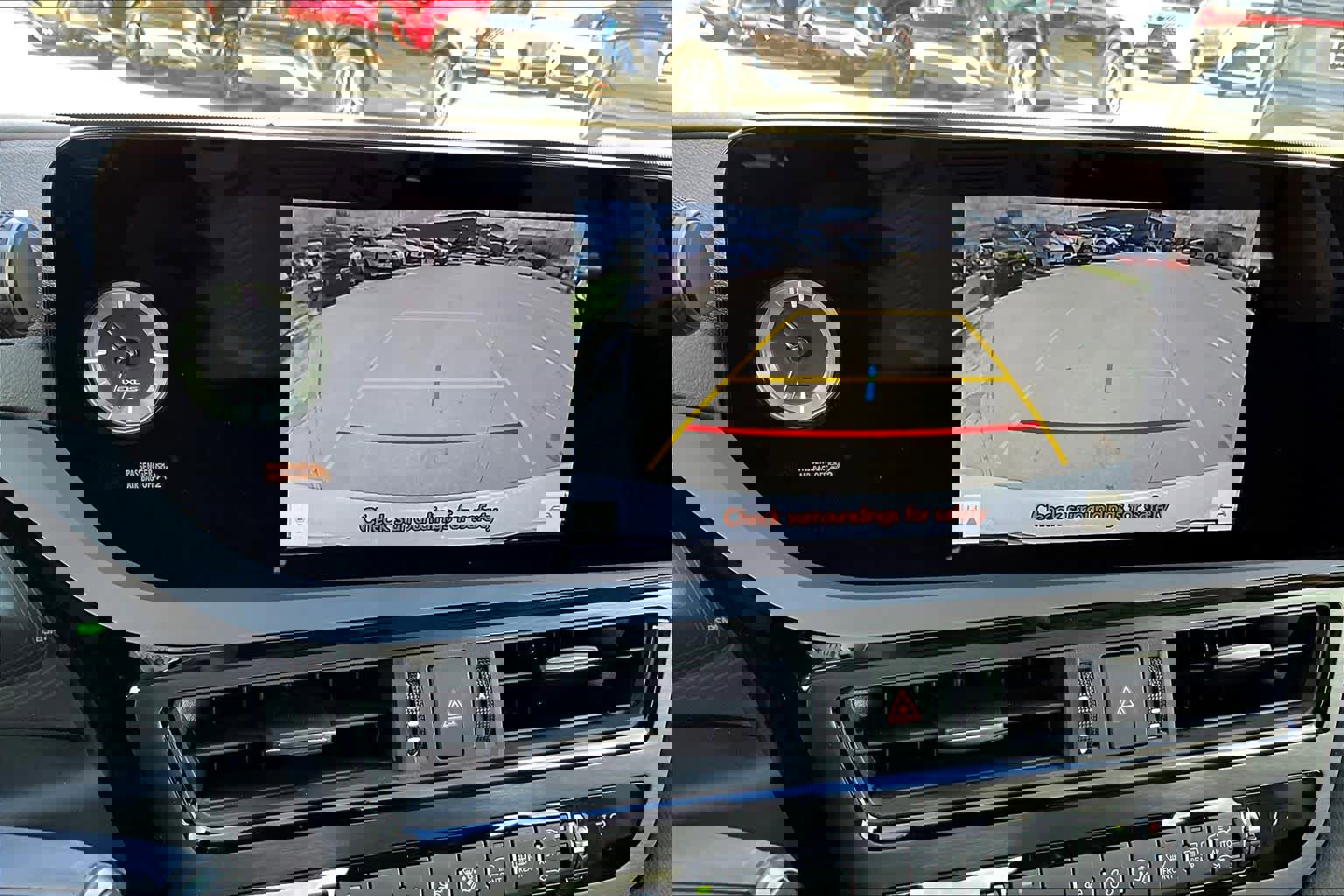 Certified 2025 Lexus ES 300h w/ Premium Package image 26