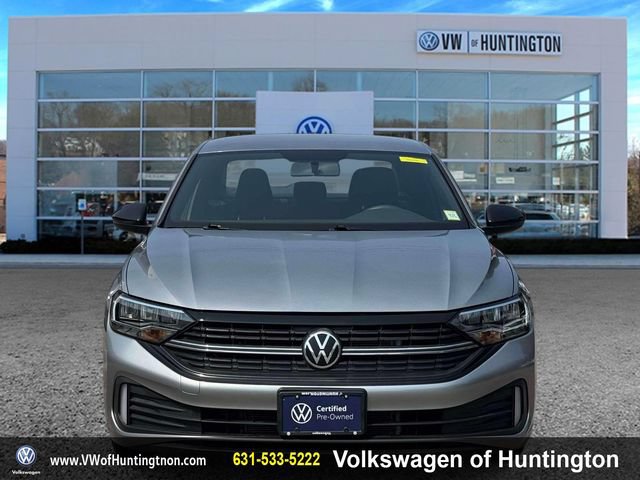 Certified 2022 Volkswagen Jetta Sport FWD image 2