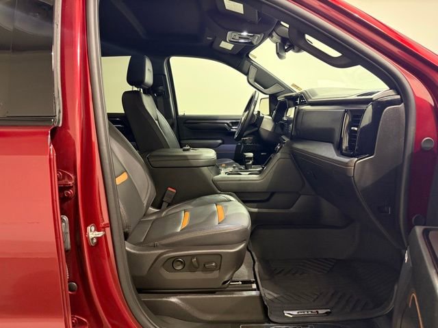 Used 2024 GMC Sierra 1500 AT4 w/ AT4 Premium Package image 28