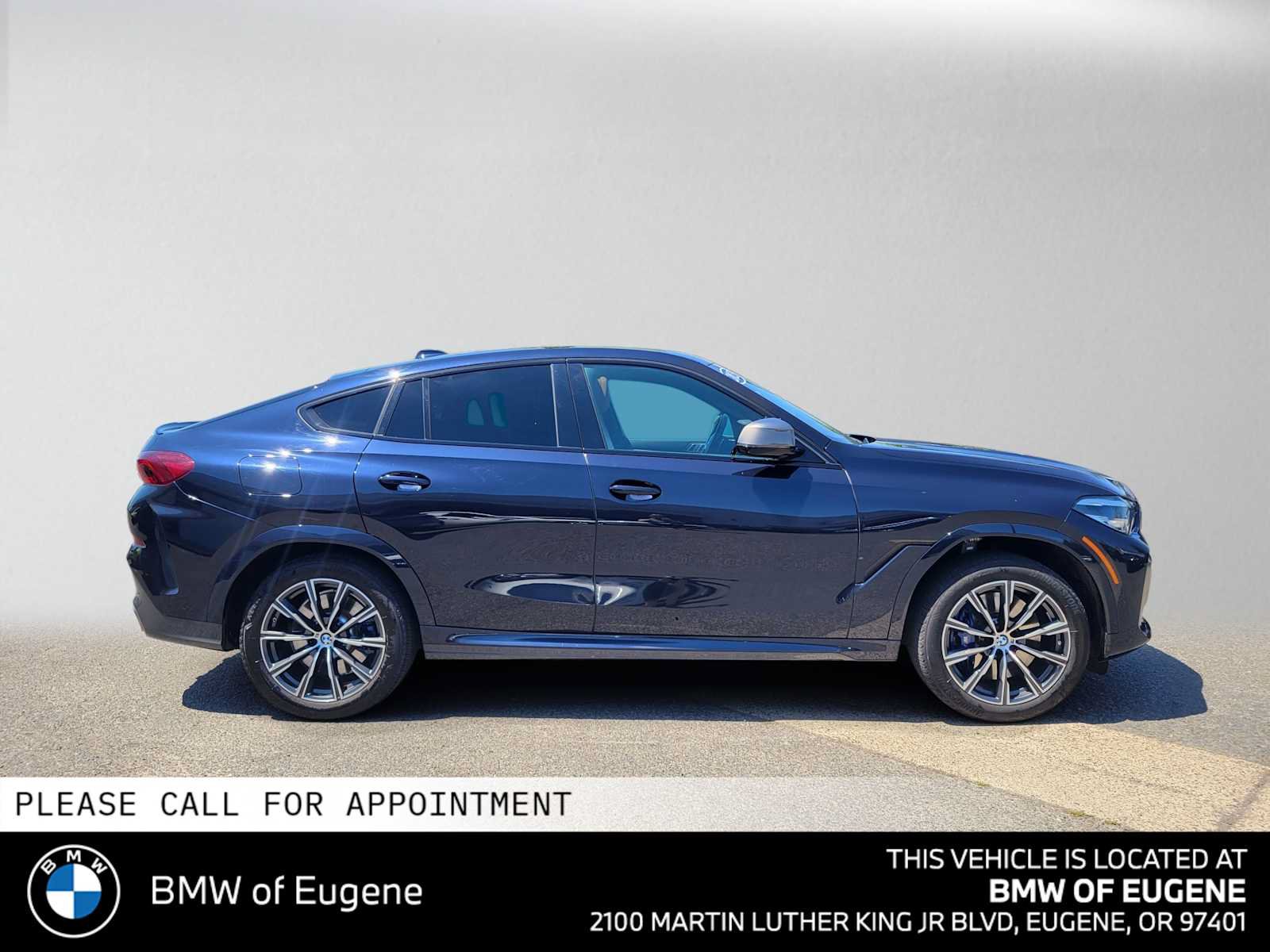 Used 2023 BMW X6 M50i w/ Parking Assistance Package AWD/4WD video 2