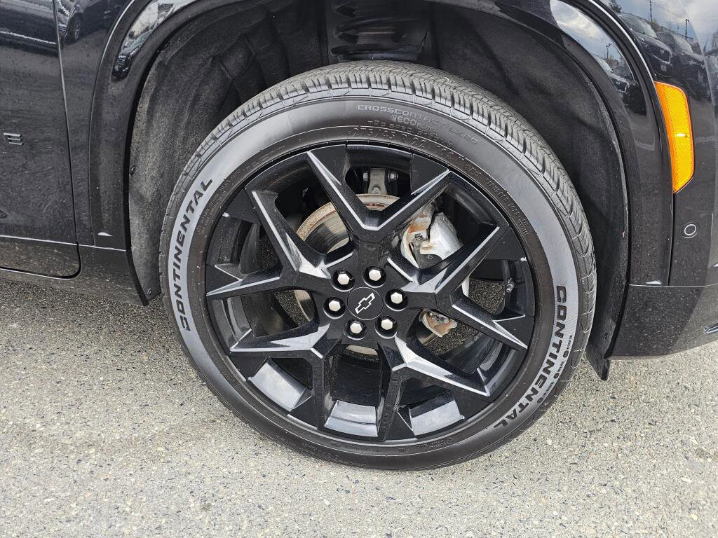 Used 2024 Chevrolet Traverse RS w/ LPO, Floor Liner Package image 14