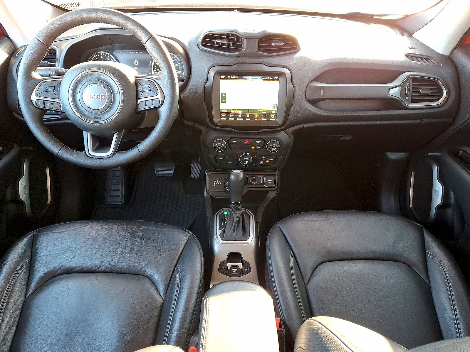 Used 2022 Jeep Renegade Limited AWD/4WD image 10