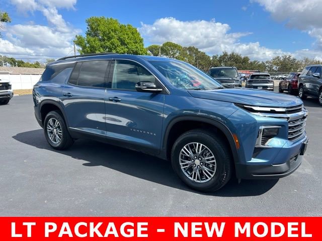 Certified 2025 Chevrolet Traverse LT image 1