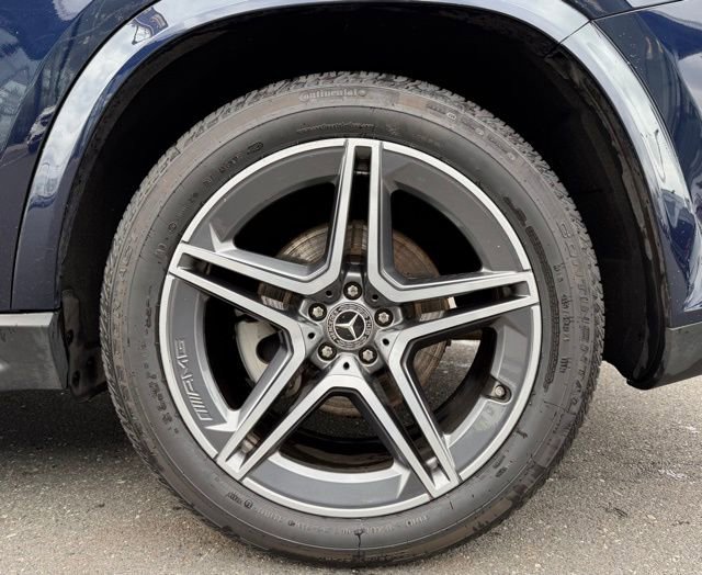 Used 2022 Mercedes-Benz GLS 450 4MATIC image 10