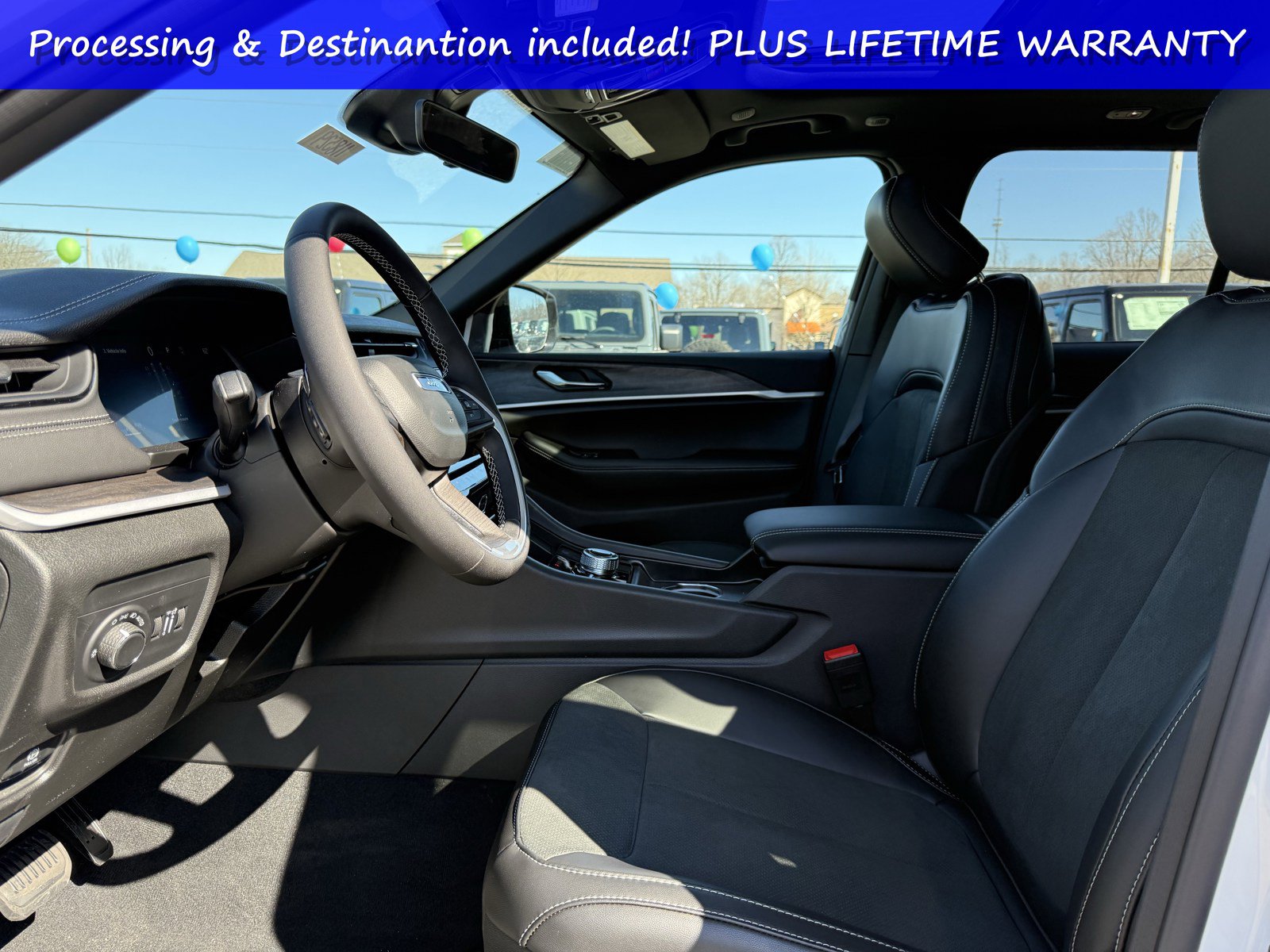 New 2026 Jeep Grand Cherokee Altitude AWD/4WD image 10