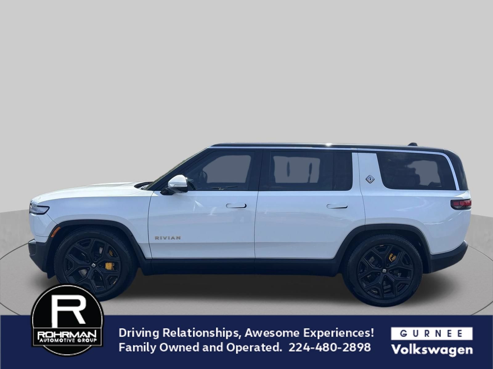 Used 2023 Rivian R1S Adventure AWD/4WD image 5