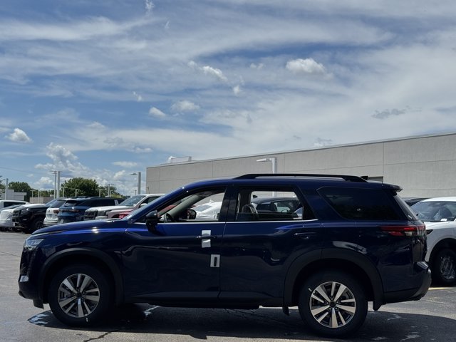 New 2026 Nissan Pathfinder SL AWD/4WD image 26