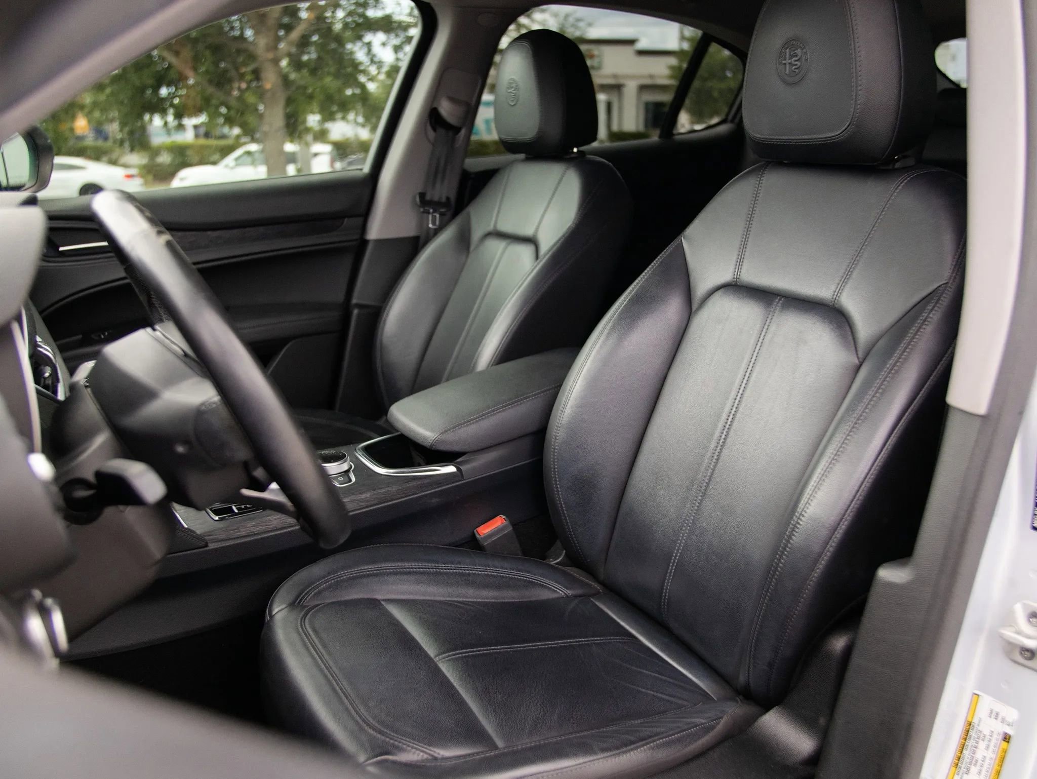 Used 2020 Alfa Romeo Stelvio Sport w/ Quick Order Package 22K Sport RWD image 19