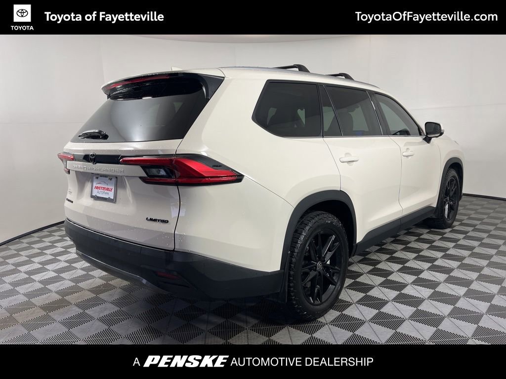Used 2024 Toyota Grand Highlander Limited image 5