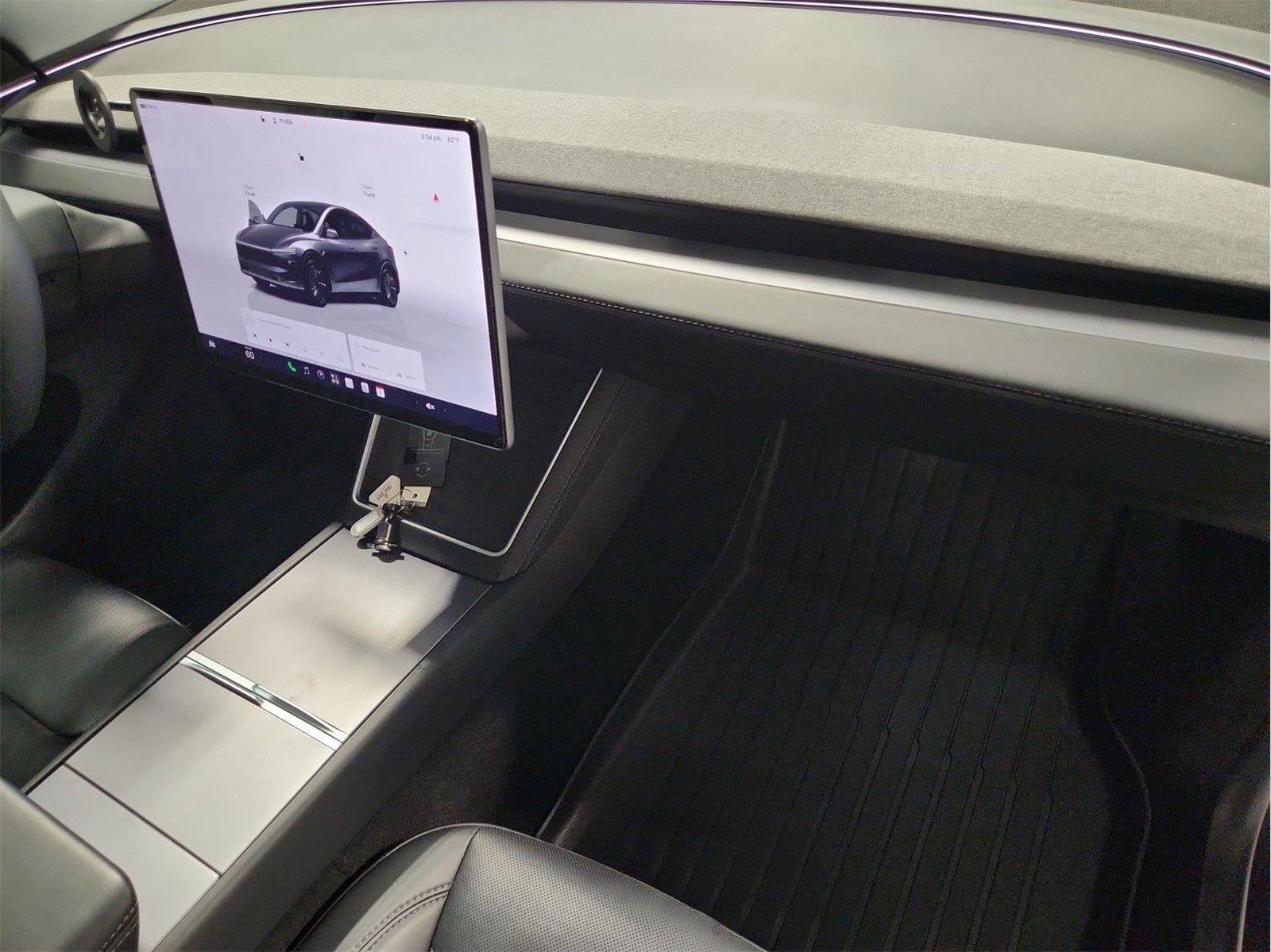 Used 2026 Tesla Model Y Long Range AWD/4WD image 28