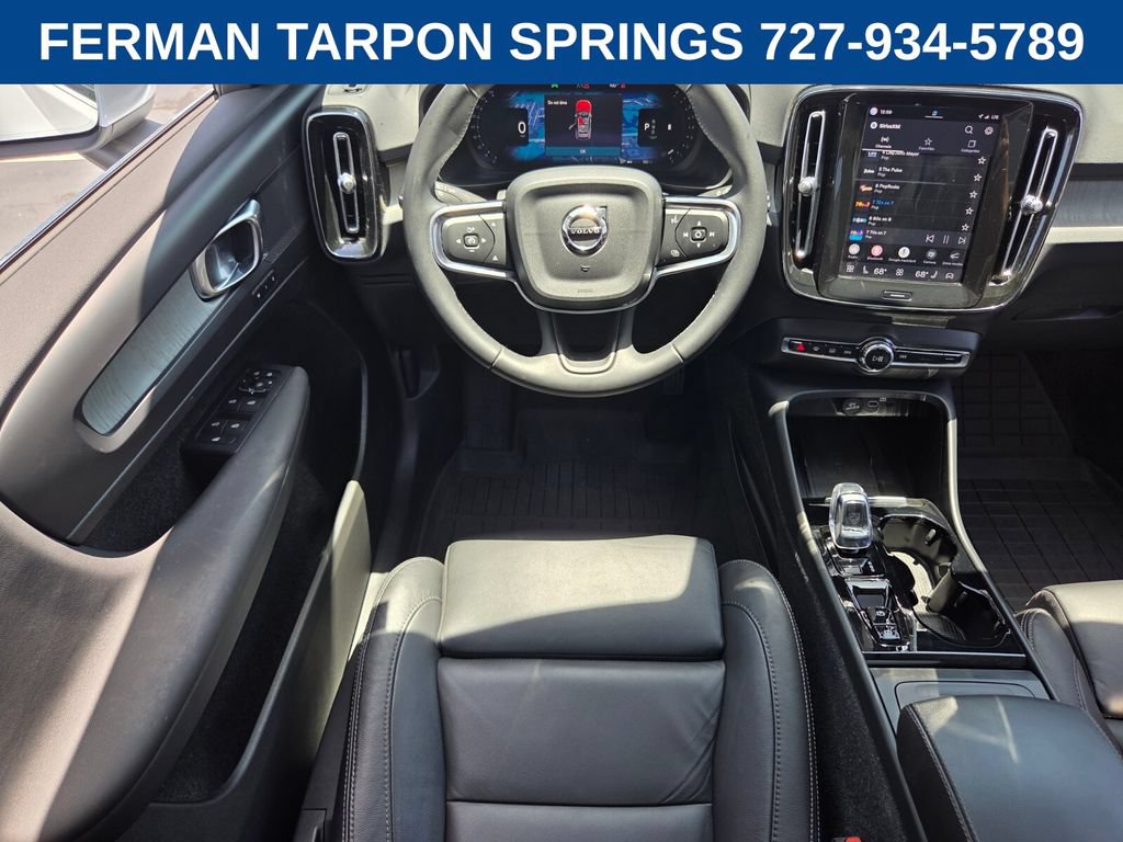 Certified 2024 Volvo XC40 B5 Plus w/ Protection Package Premier AWD/4WD image 14