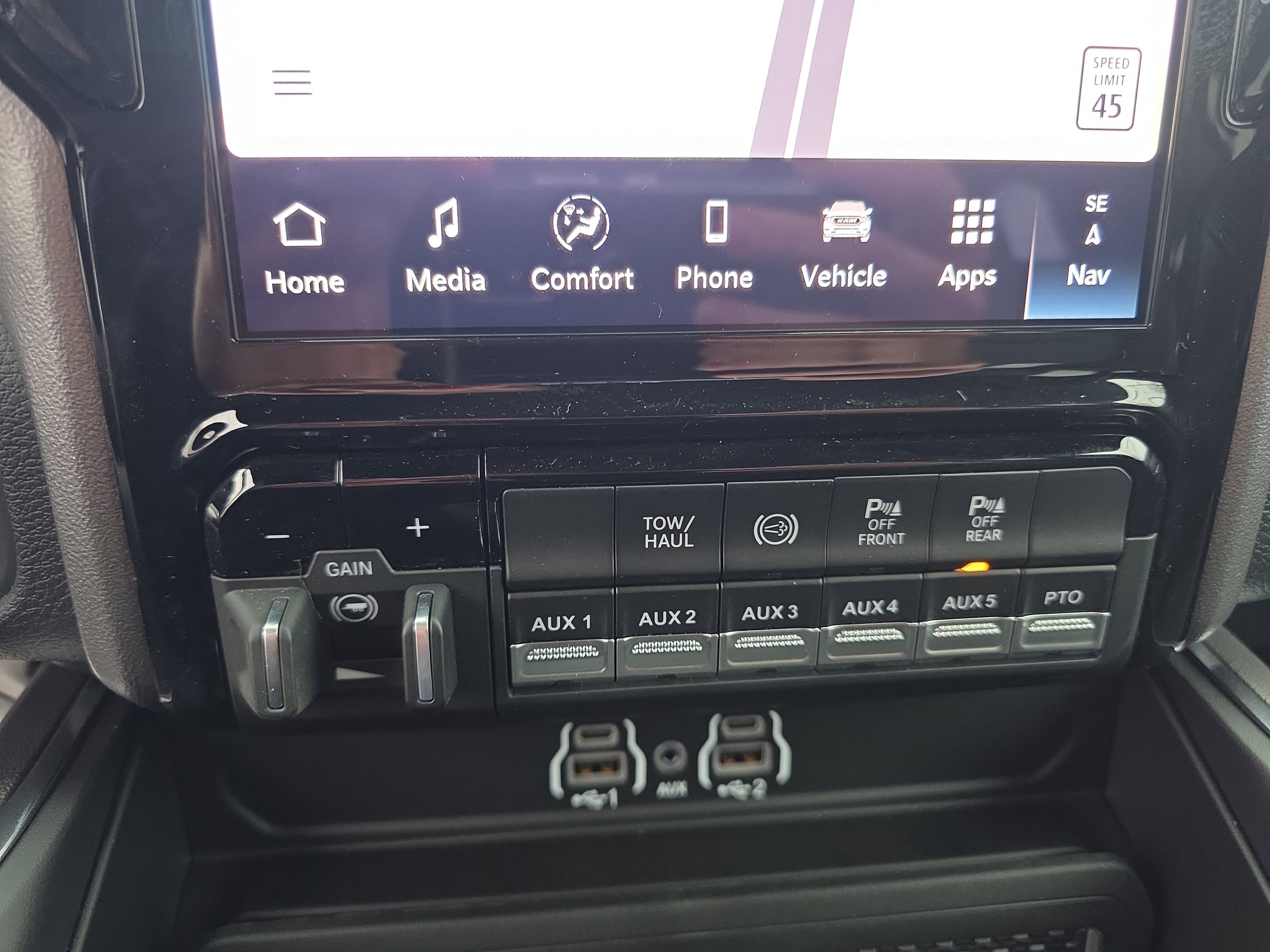 New 2026 RAM 5500 Laramie image 8