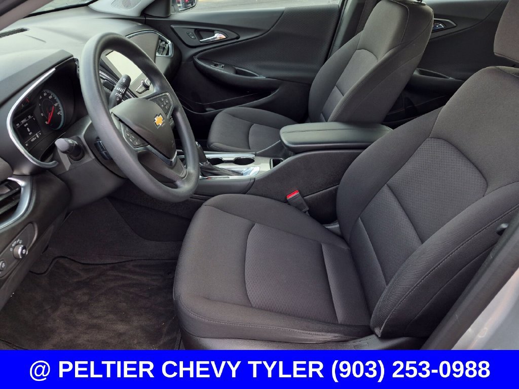 Used 2018 Chevrolet Malibu LT FWD image 26