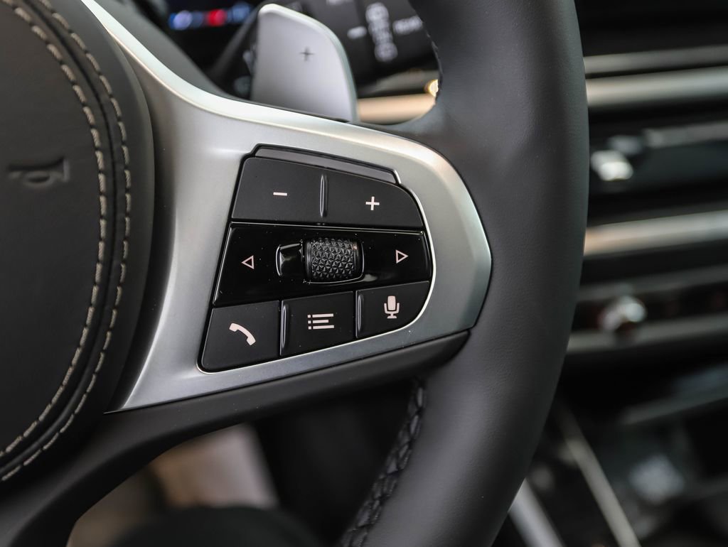 New 2026 BMW X5 xDrive40i w/ M Sport Package image 13