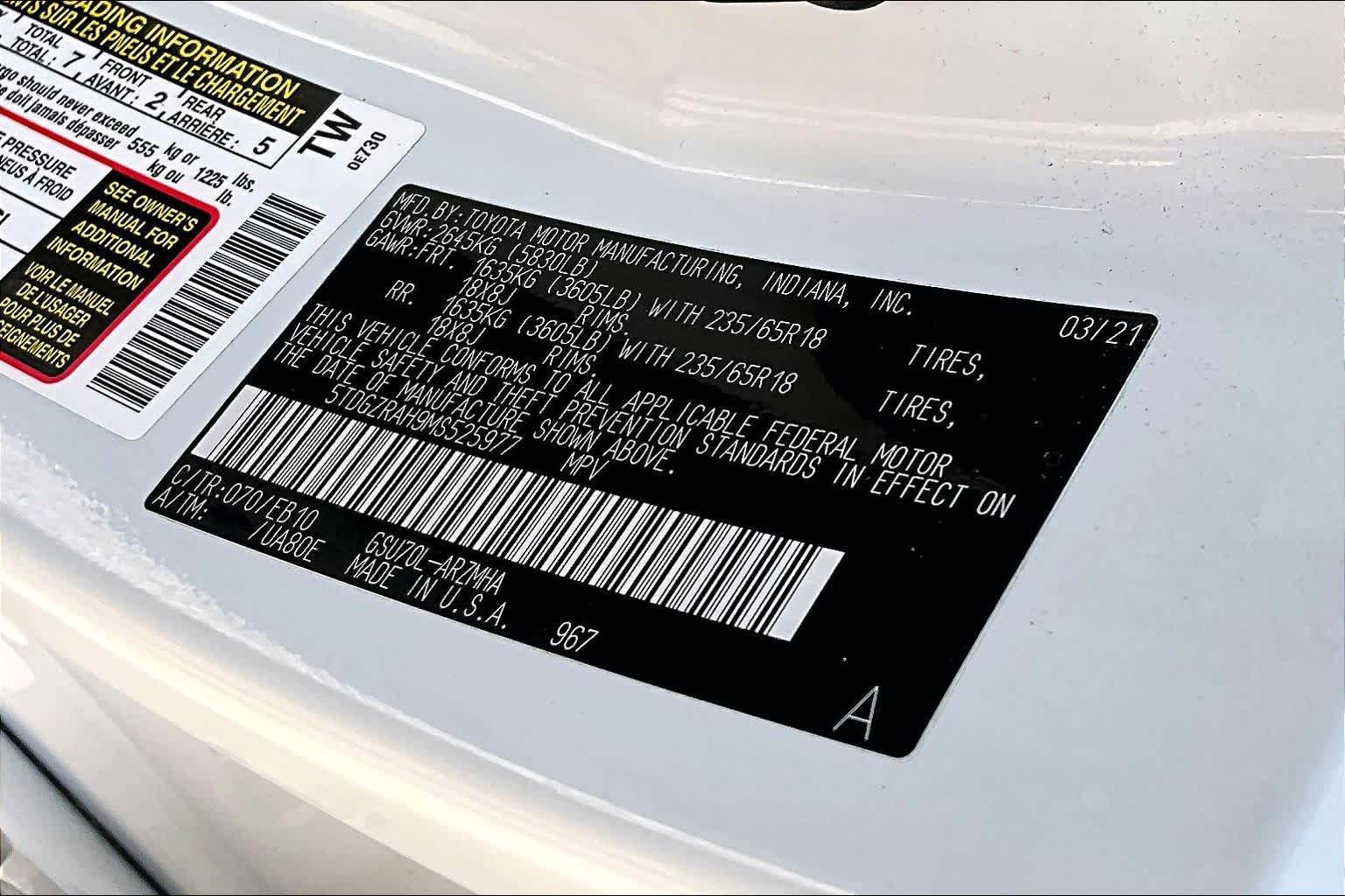 Used 2021 Toyota Highlander XLE FWD image 35