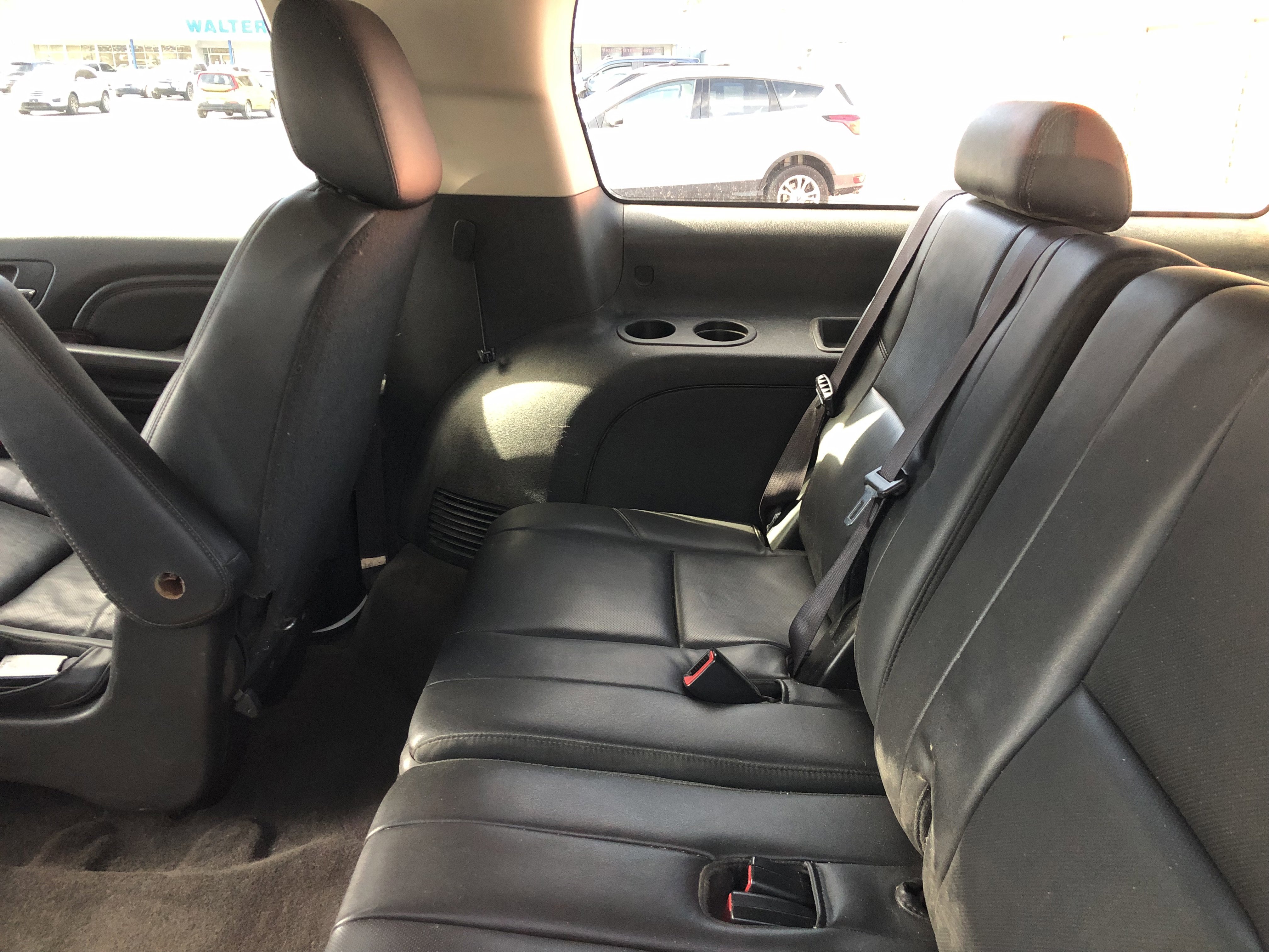 Used 2012 GMC Yukon XL Denali image 10