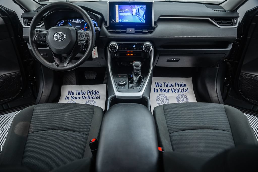 Certified 2025 Toyota RAV4 LE AWD/4WD image 21