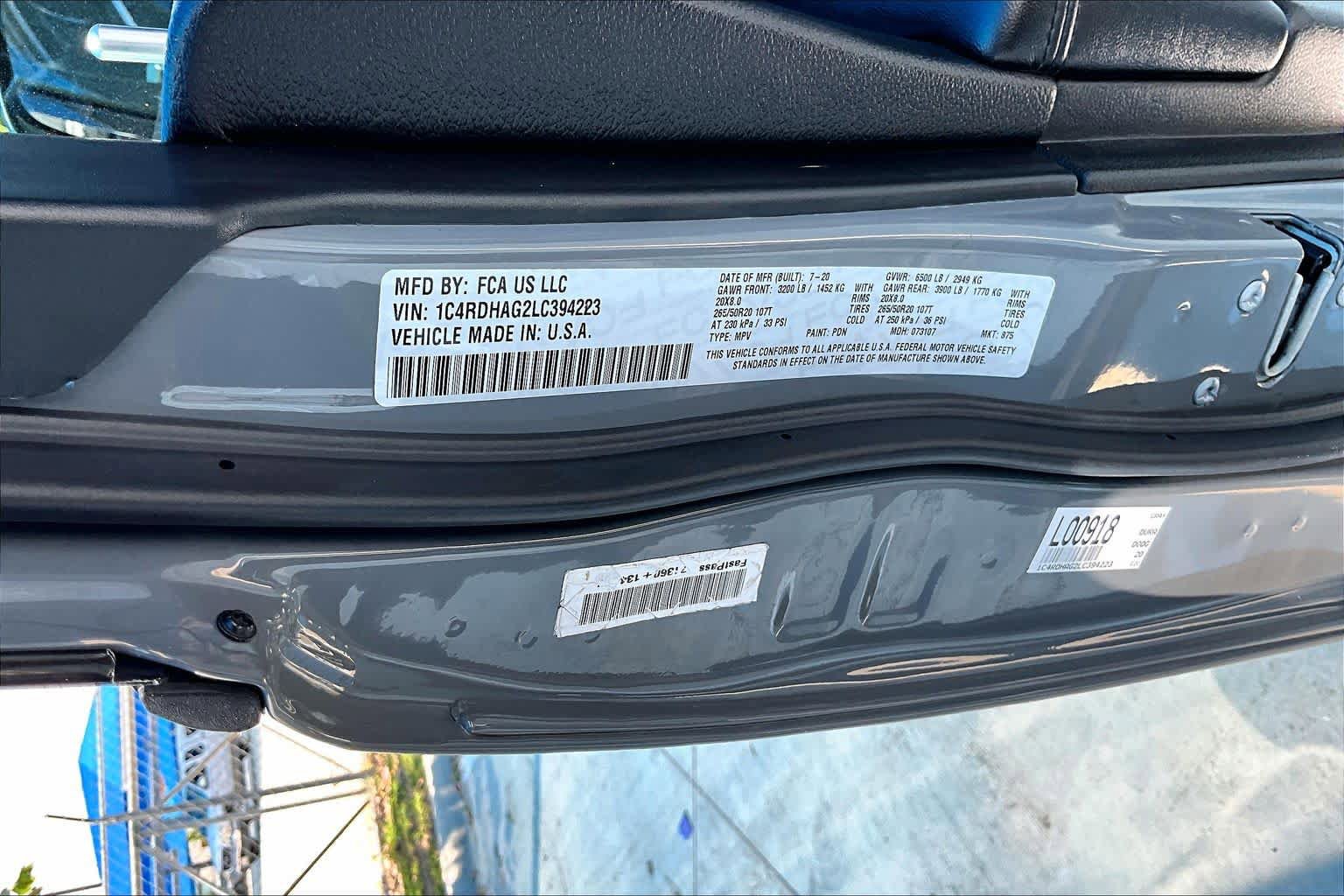 Used 2020 Dodge Durango SXT RWD image 34