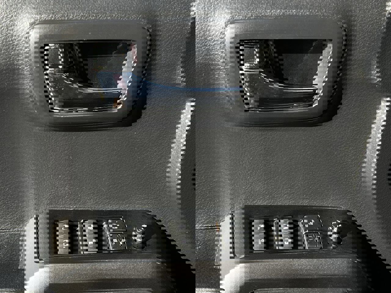 Used 2023 Toyota Tacoma TRD Off-Road image 21