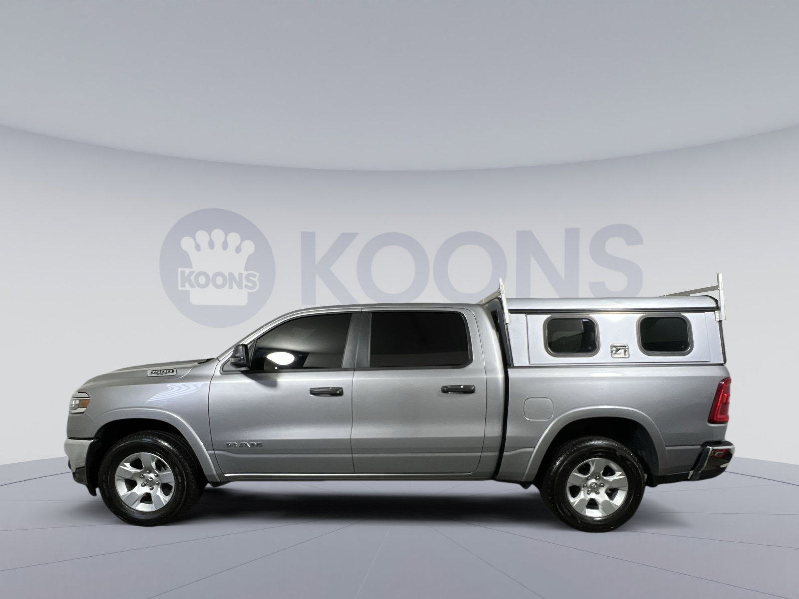 Used 2025 RAM 1500 Big Horn AWD/4WD image 7