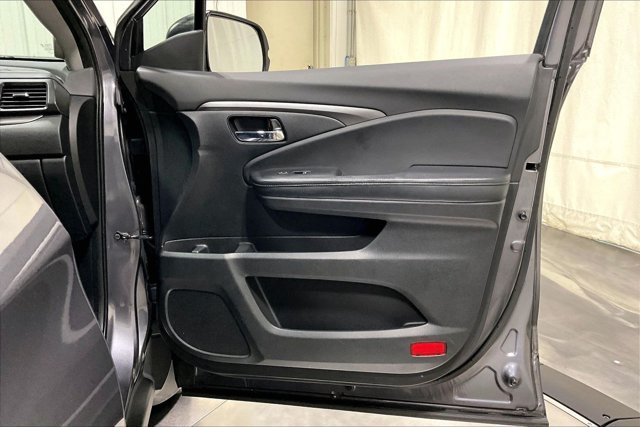 Used 2016 Honda Pilot EX-L image 24