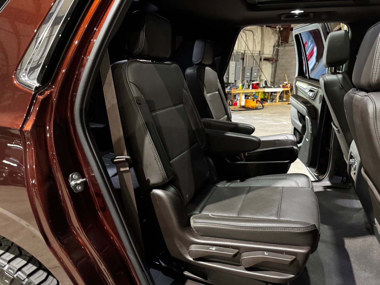 Used 2022 GMC Yukon Denali image 24