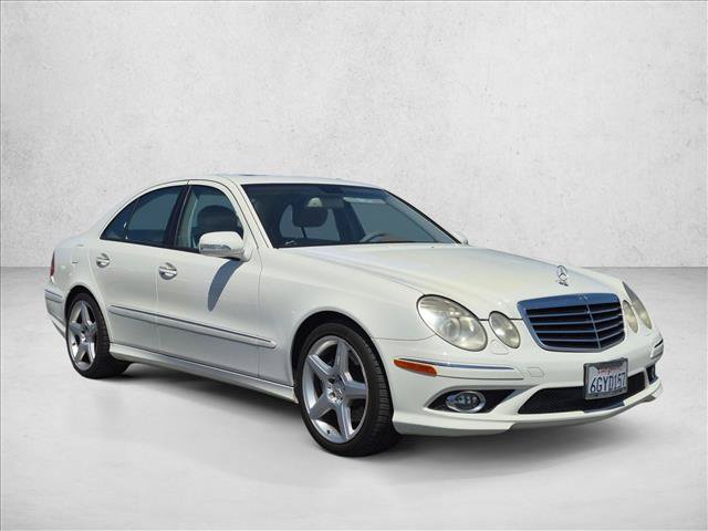Used 2009 Mercedes-Benz E 350 Sedan image 3