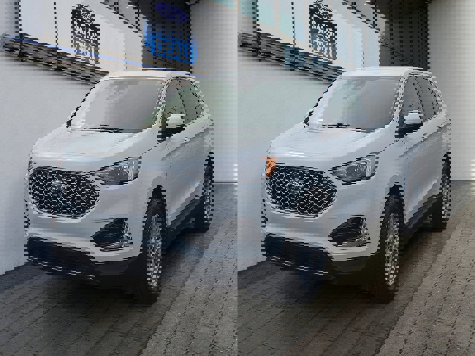 Certified 2024 Ford Edge SEL w/ Convenience Package image 7