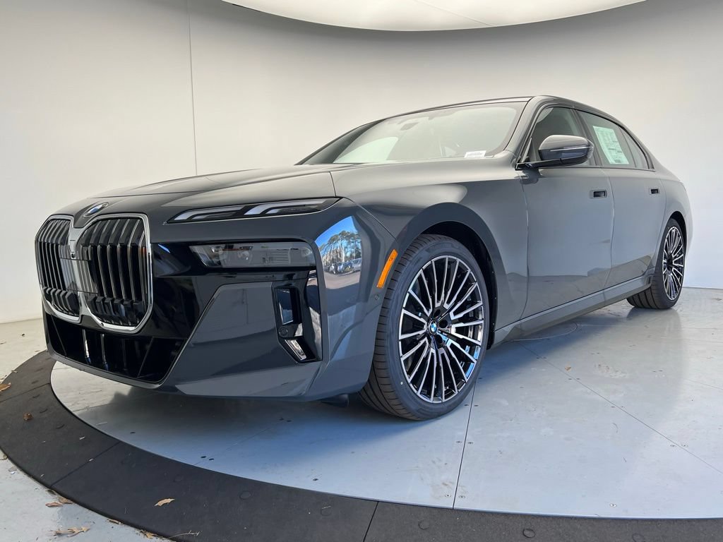 New 2026 BMW 740i xDrive AWD/4WD image 28