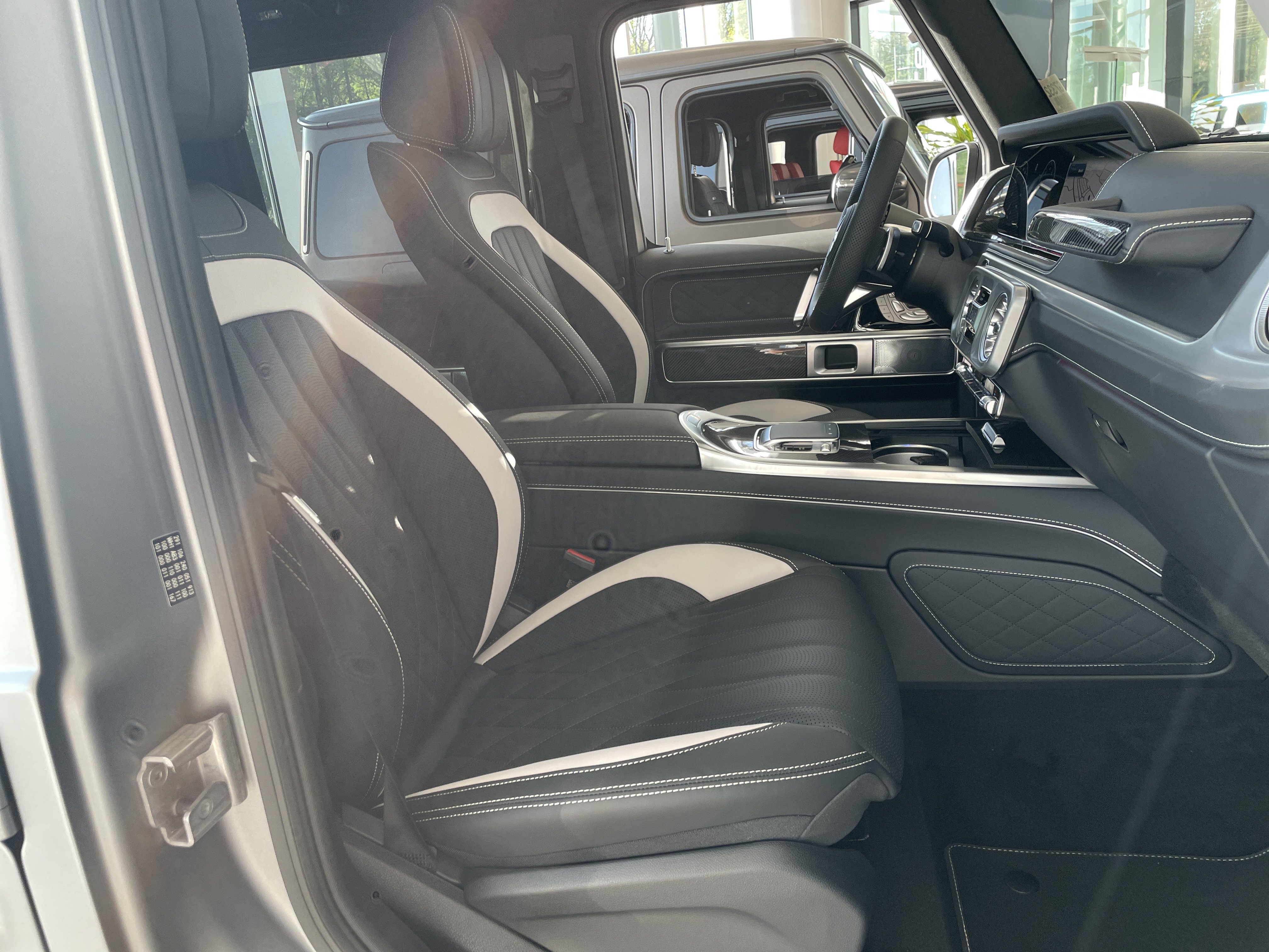 New 2026 Mercedes-Benz G 550 image 42