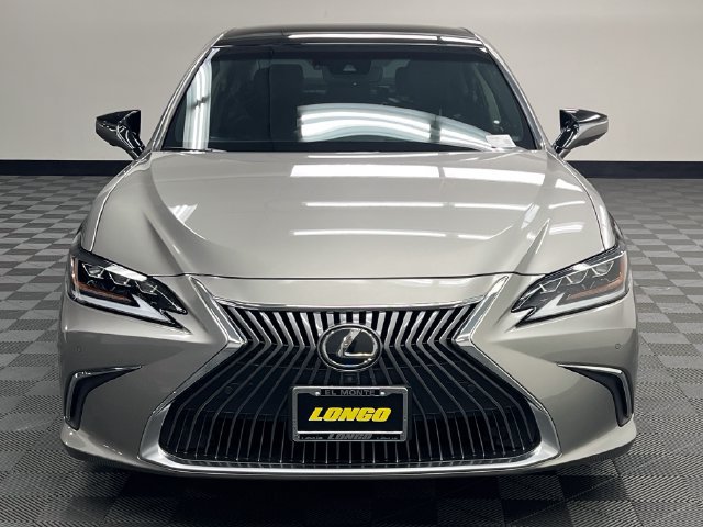 Certified 2020 Lexus ES 350 Ultra Luxury w/ Accessory Package 2 FWD image 3