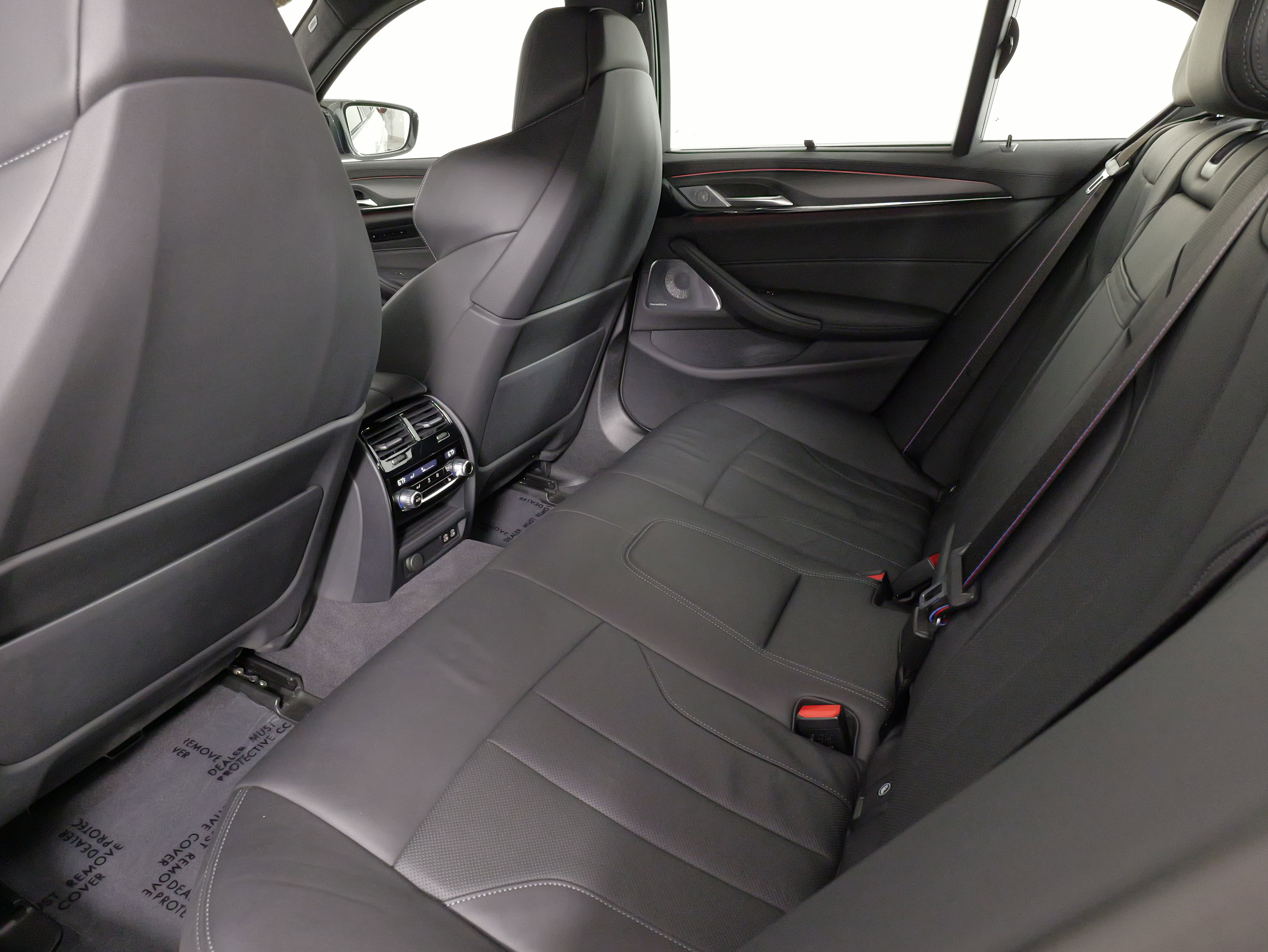 Used 2023 BMW M5 w/ Competition Package image 44