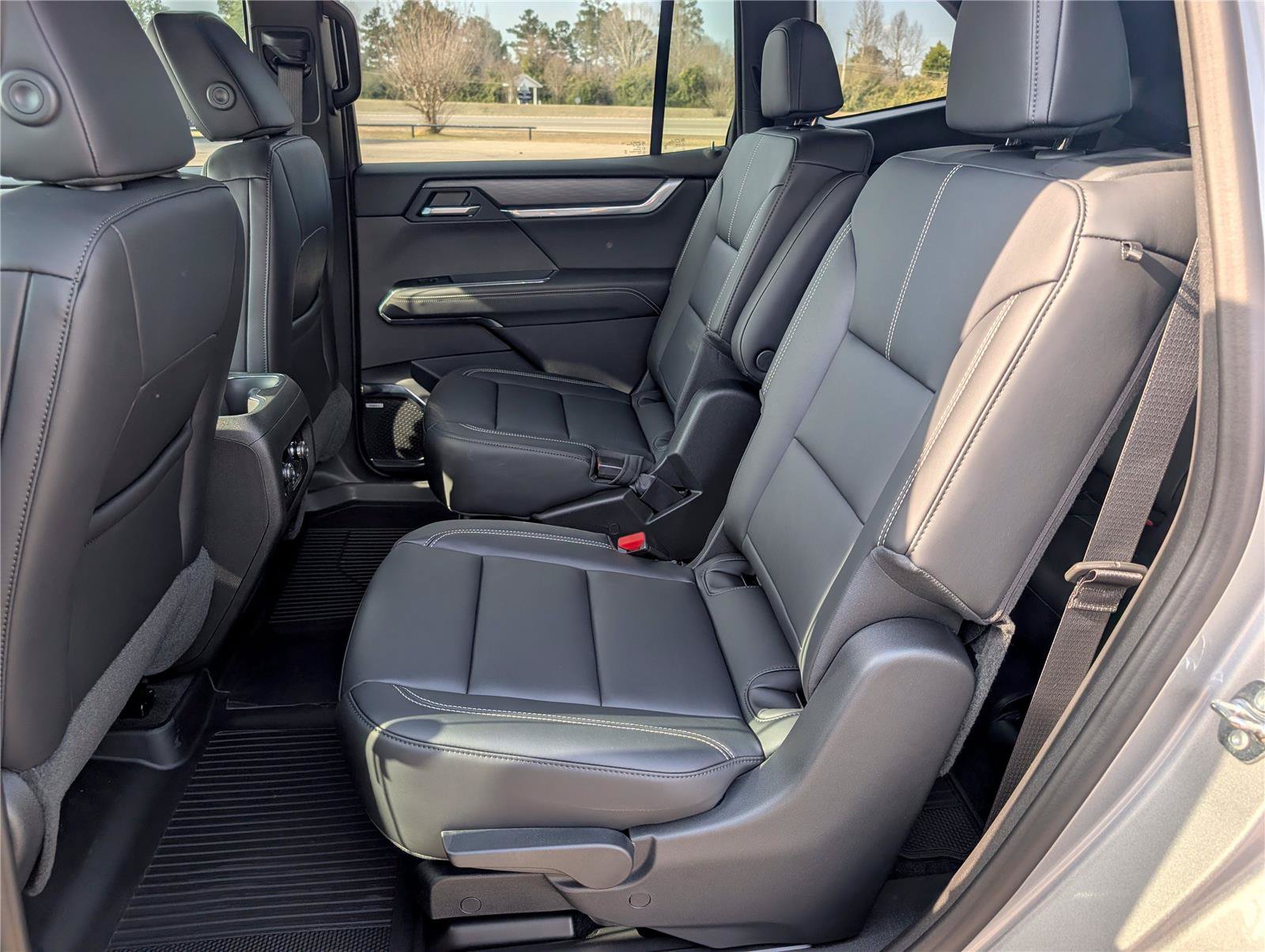 New 2026 GMC Acadia Elevation w/ Black Edition FWD image 30