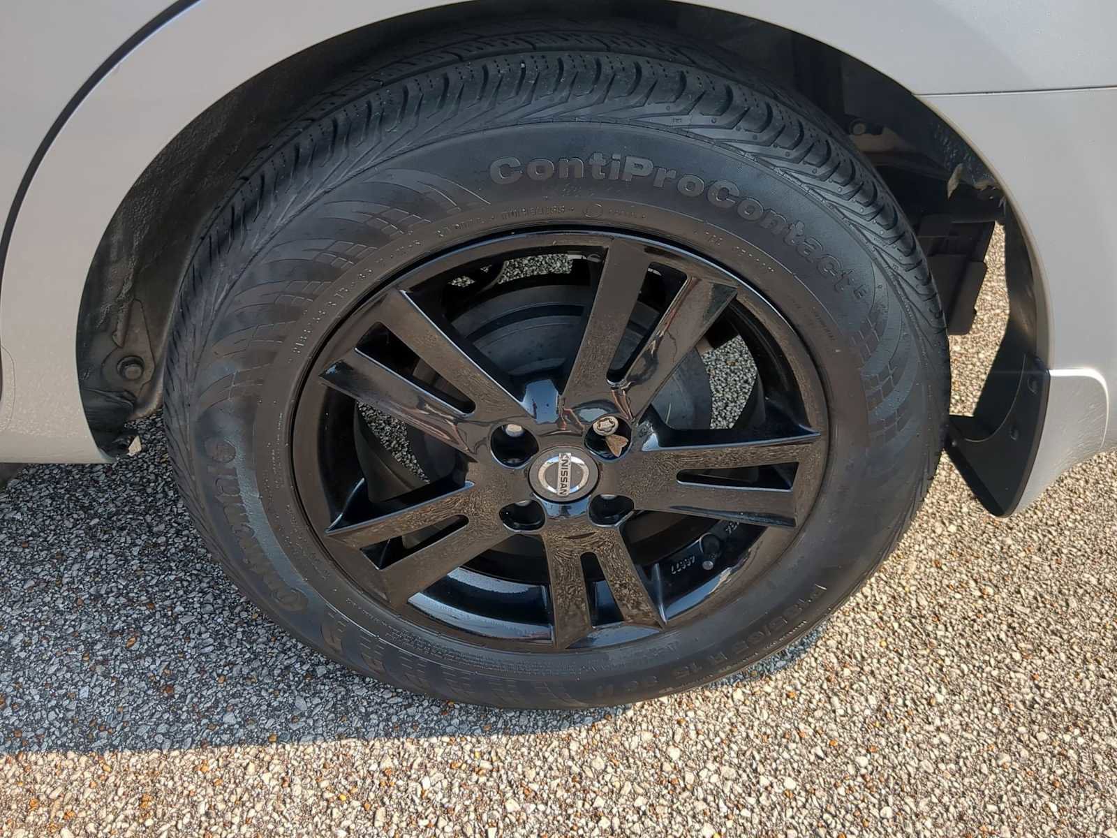 Used 2019 Nissan Versa S Plus image 29