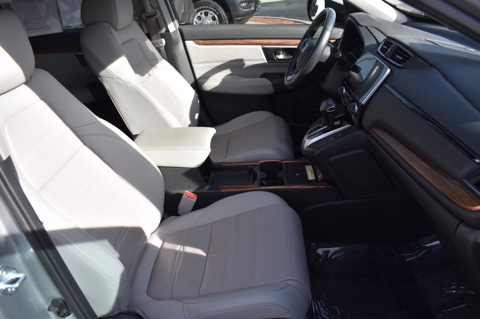 Used 2022 Honda CR-V Touring image 16