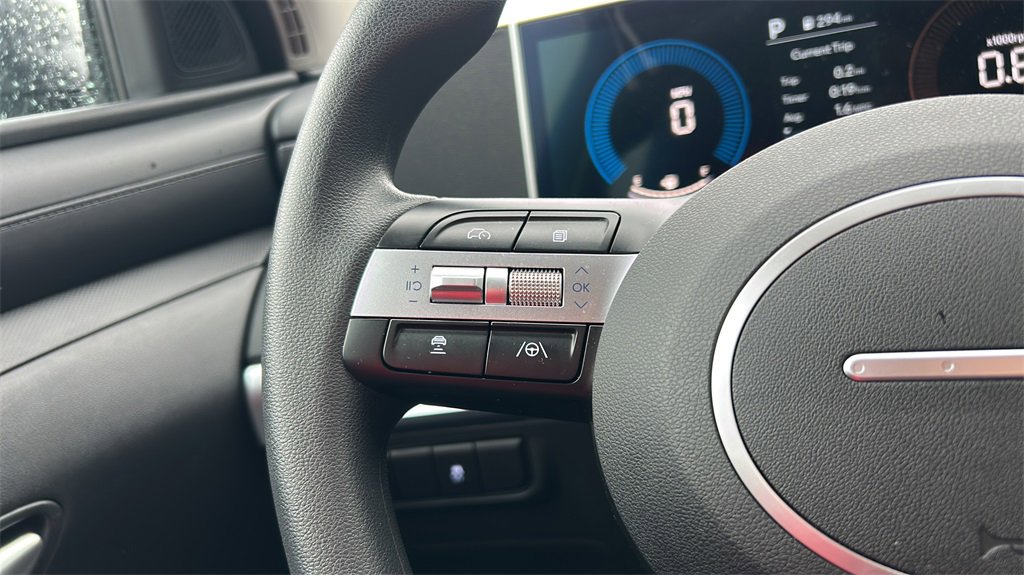 Certified 2025 Hyundai Tucson SE image 26