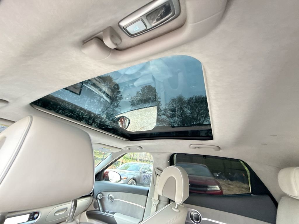 Used 2023 Genesis GV60 Performance image 16